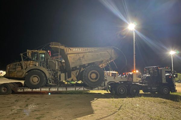 jasa sewa crane dan transportasi alat berat (10)