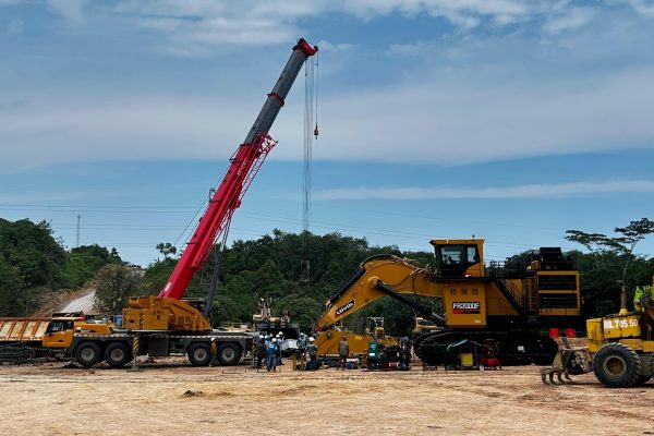 jasa sewa crane dan transportasi alat berat (13)